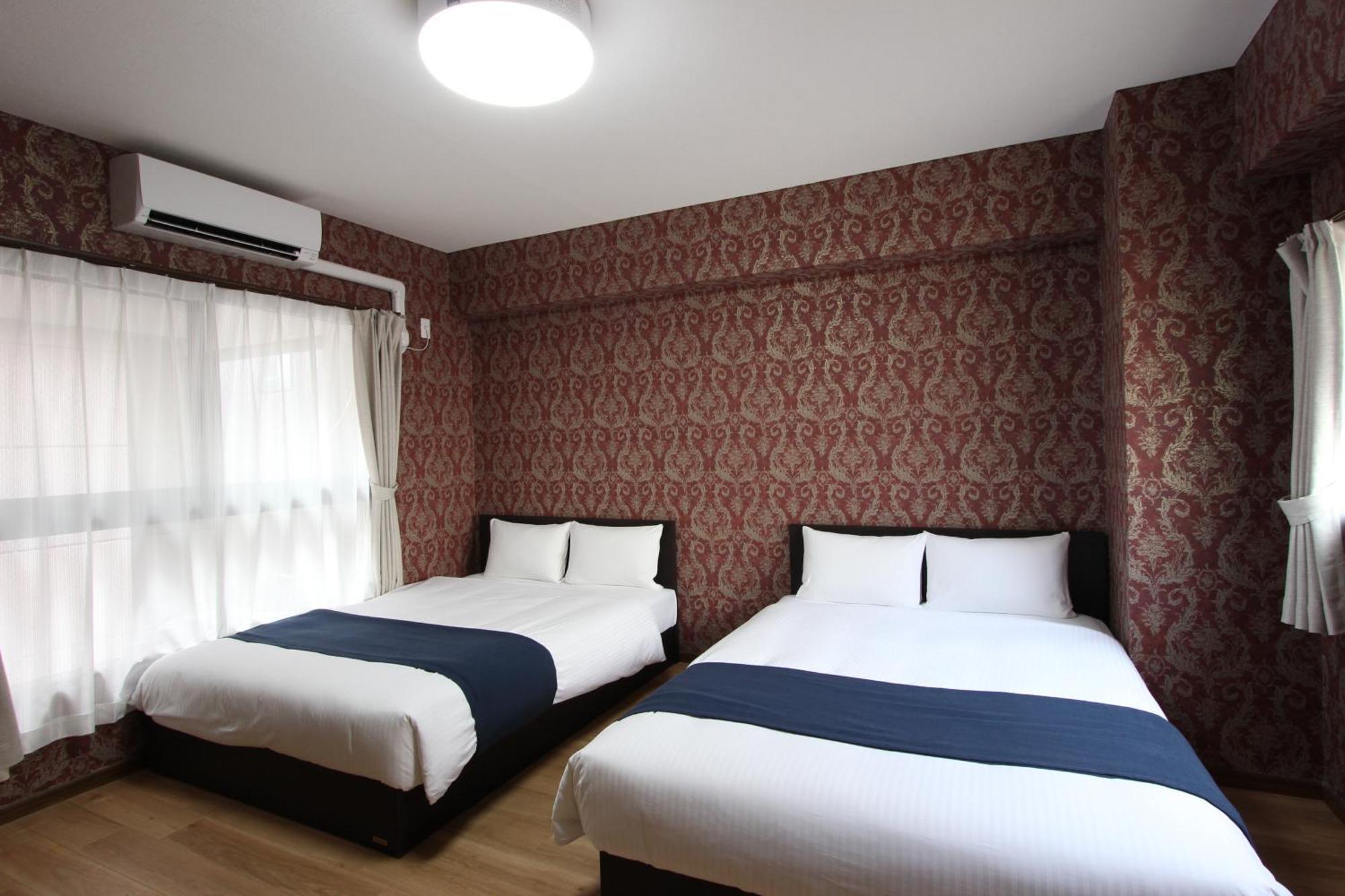 Parkside Hakata Apartment *